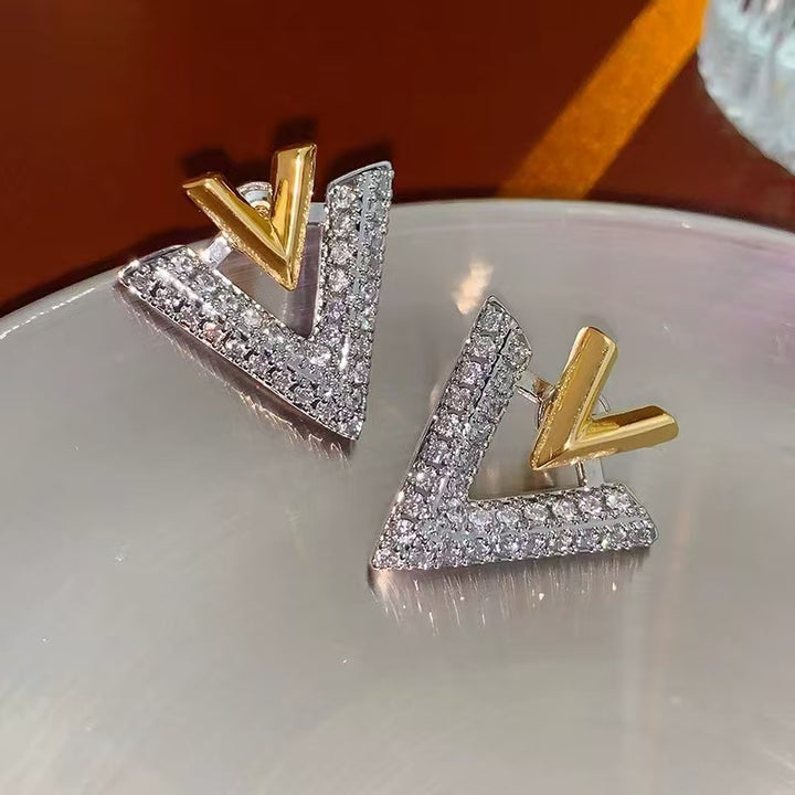 Amazing Korean Jewelry For Women (DESIGN 2069)