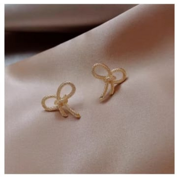 Elegant Professional Korean Stud Earring