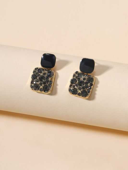Elegant Black Crystal Drop Earrings