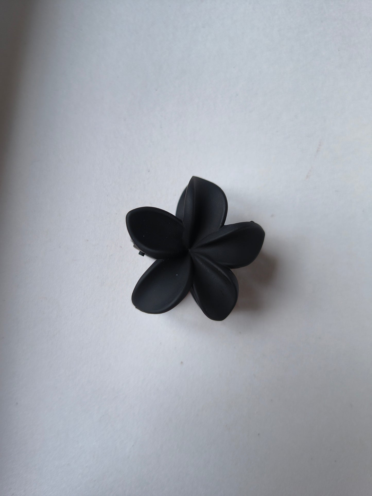 Elegant Black Hair Accessories Hamper