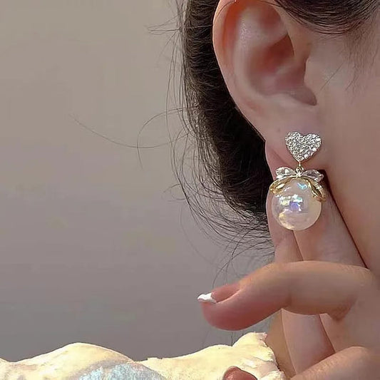Sweetheart Pearl Drop Earring