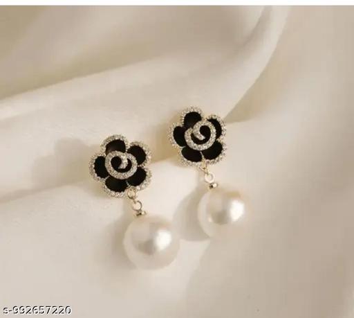 Black Flower Korean Earring